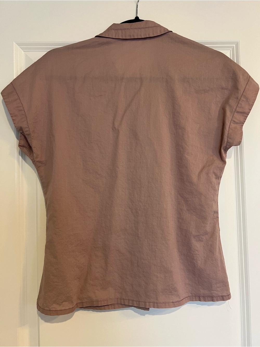 Vintage Mauve Button Front Cap Sleeve Blouse Old Money Academia Quiet Luxury - Picture 2 of 6